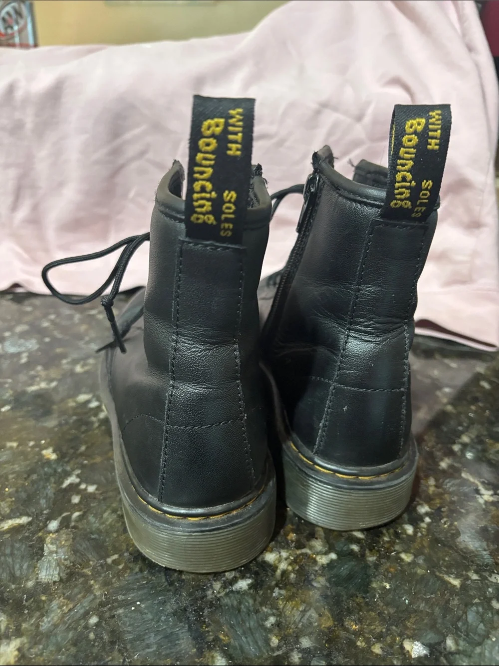 Dr. Martens 1460 JR boots! Youth 4